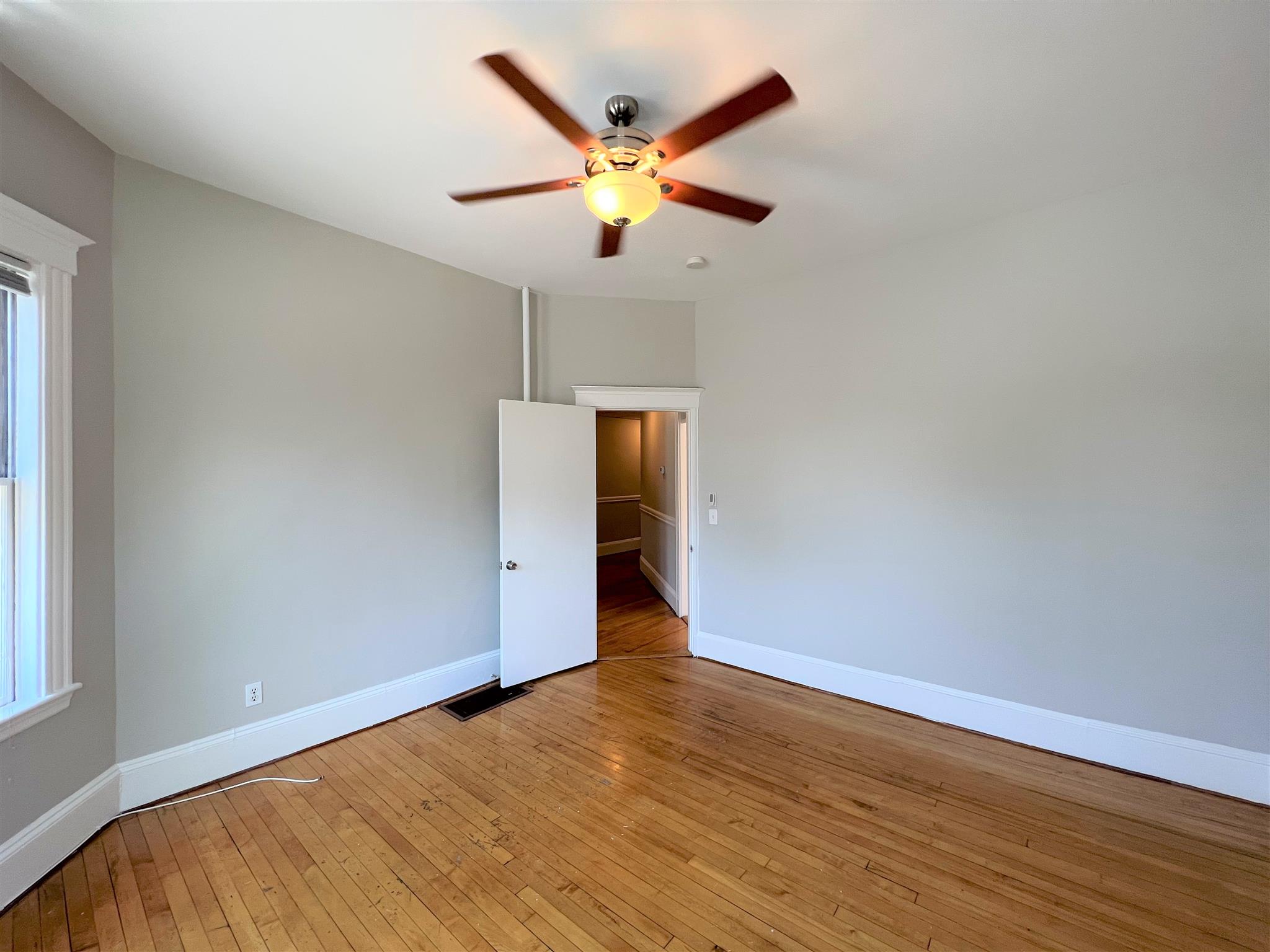 3 bed, 1 bath apartment for rent at 12 Pleasant St Unit 12, Central Square — photo 13 of 17