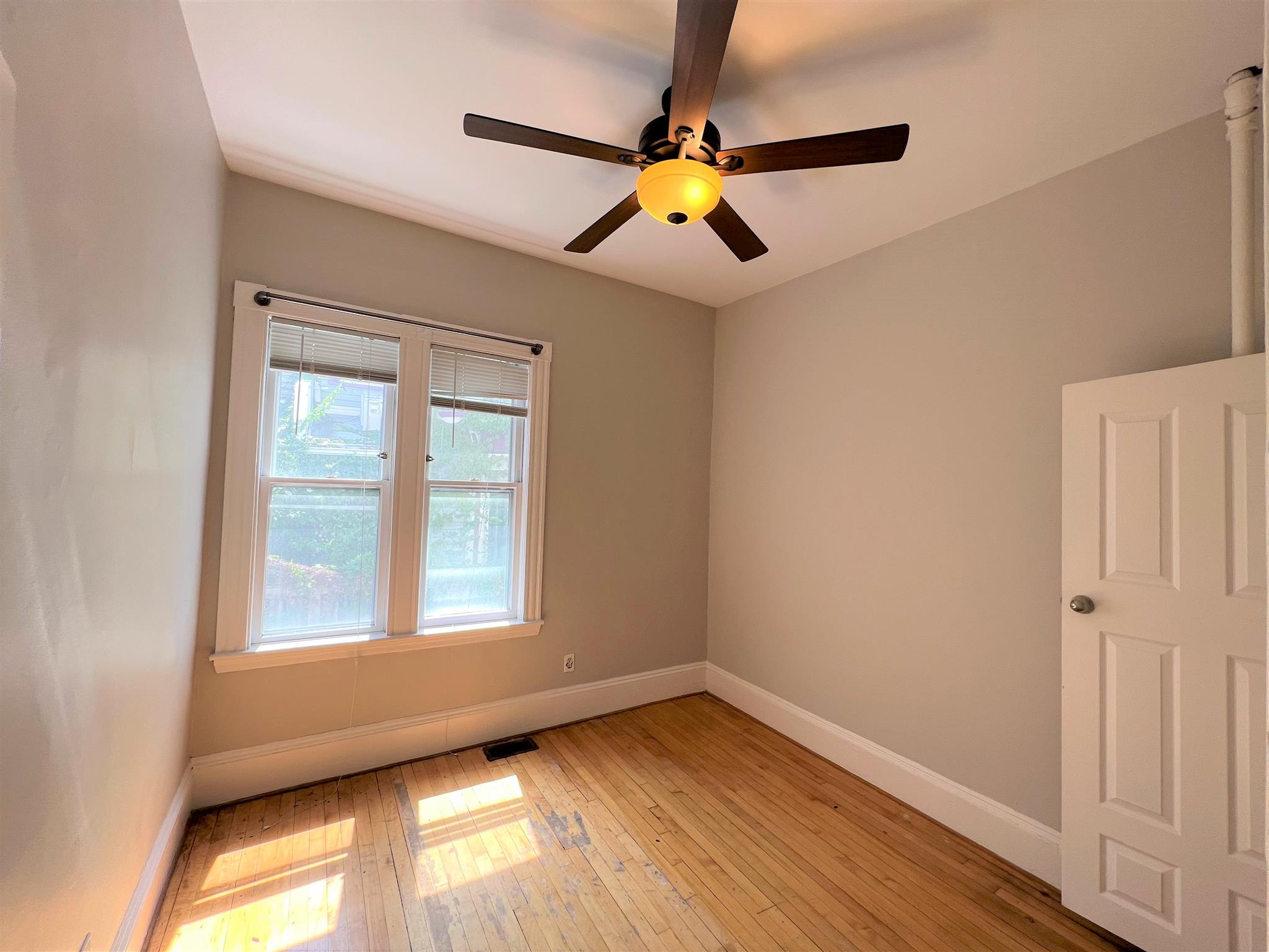 3 bed, 1 bath apartment for rent at 12 Pleasant St Unit 12, Central Square — photo 16 of 17