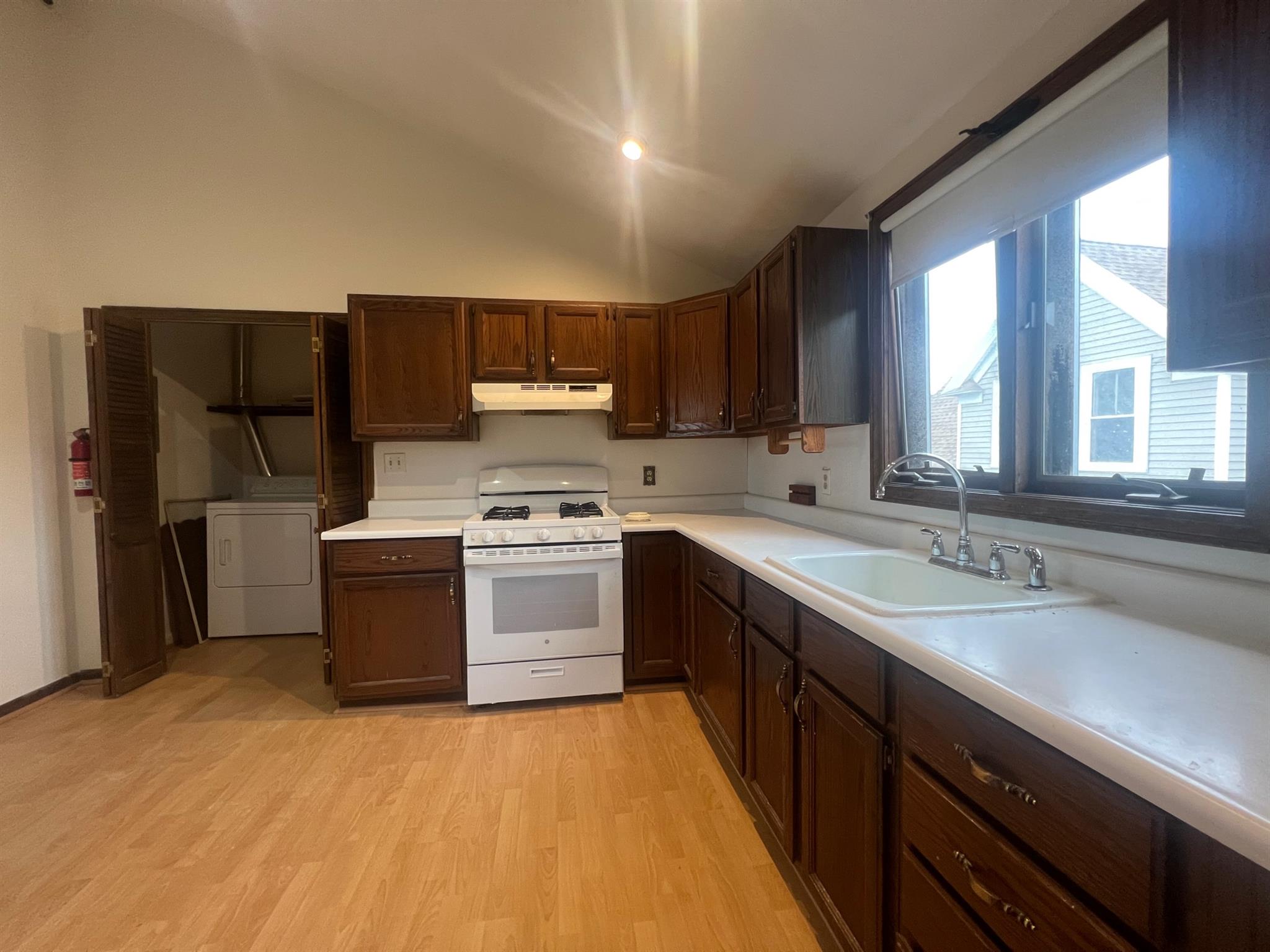 2.5 bed, 1 bath apartment for rent at 186 Powder House Blvd, Teele Square — photo 2 of 17