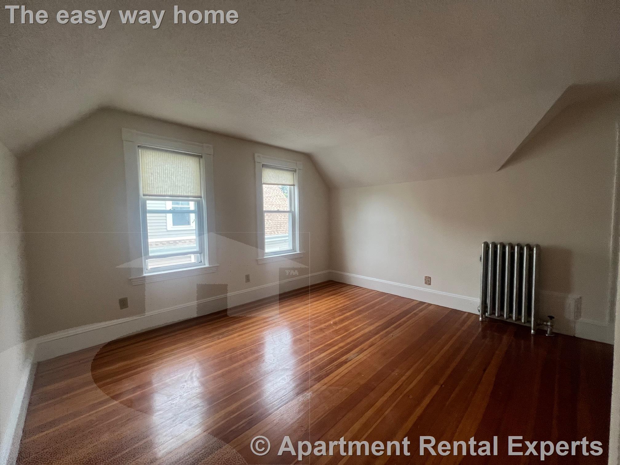 2.5 bed, 1 bath apartment for rent at 186 Powder House Blvd Unit 2, Teele Square — photo 10 of 17