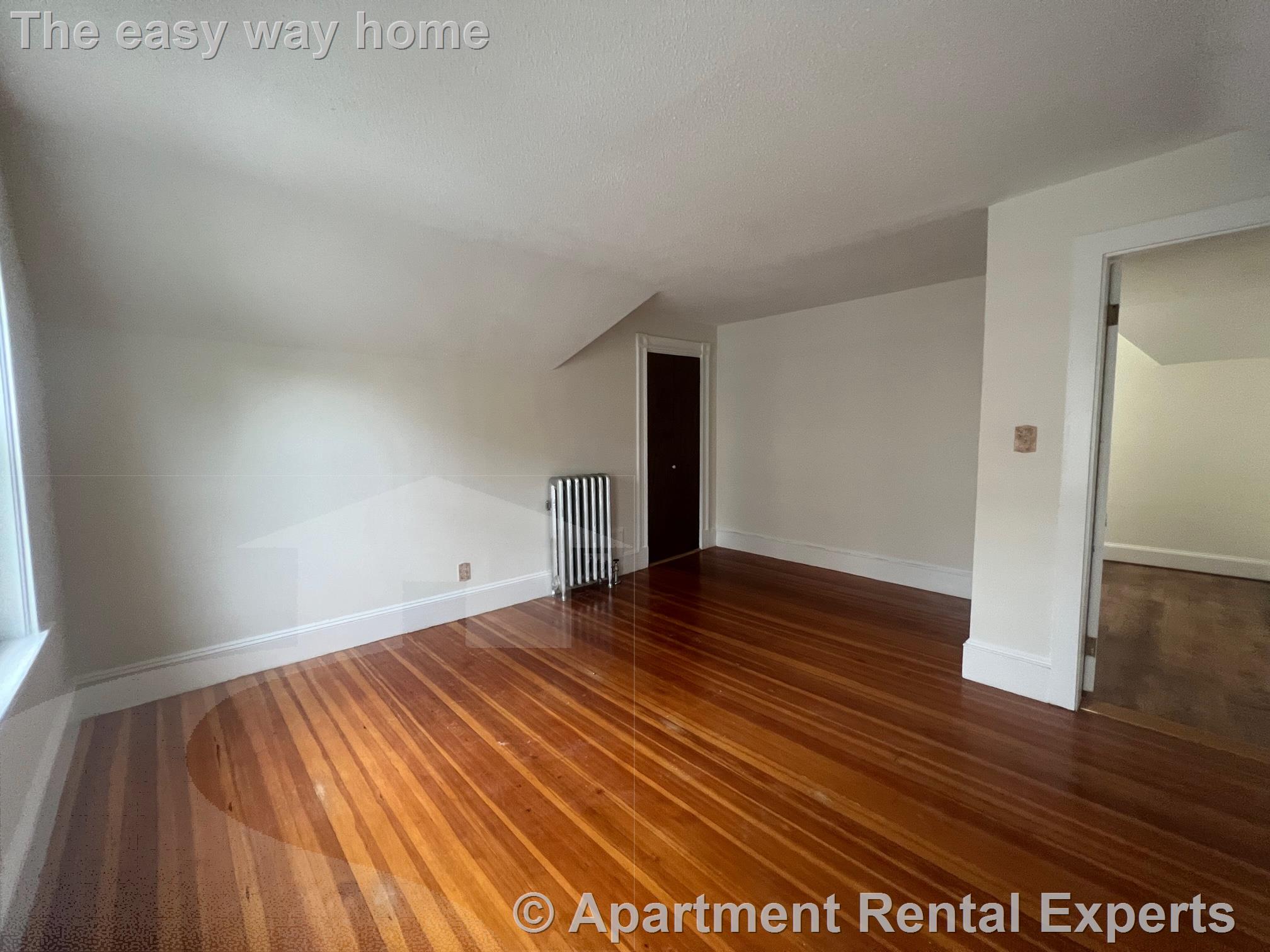 2.5 bed, 1 bath apartment for rent at 186 Powder House Blvd Unit 2, Teele Square — photo 11 of 17