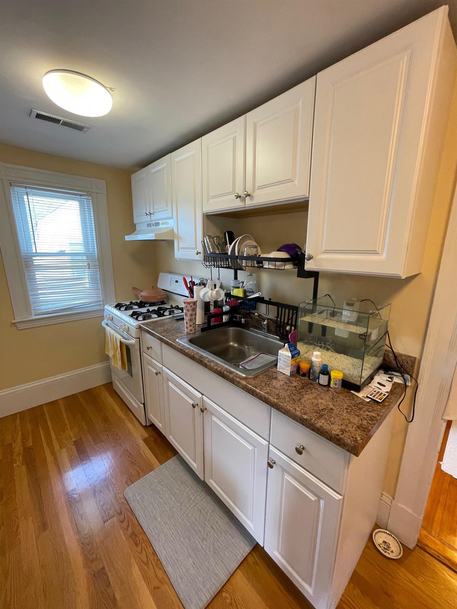 2 bed, 1 bath apartment for rent at 32 Pearson Rd Unit 3, Ball Square — photo 7 of 15