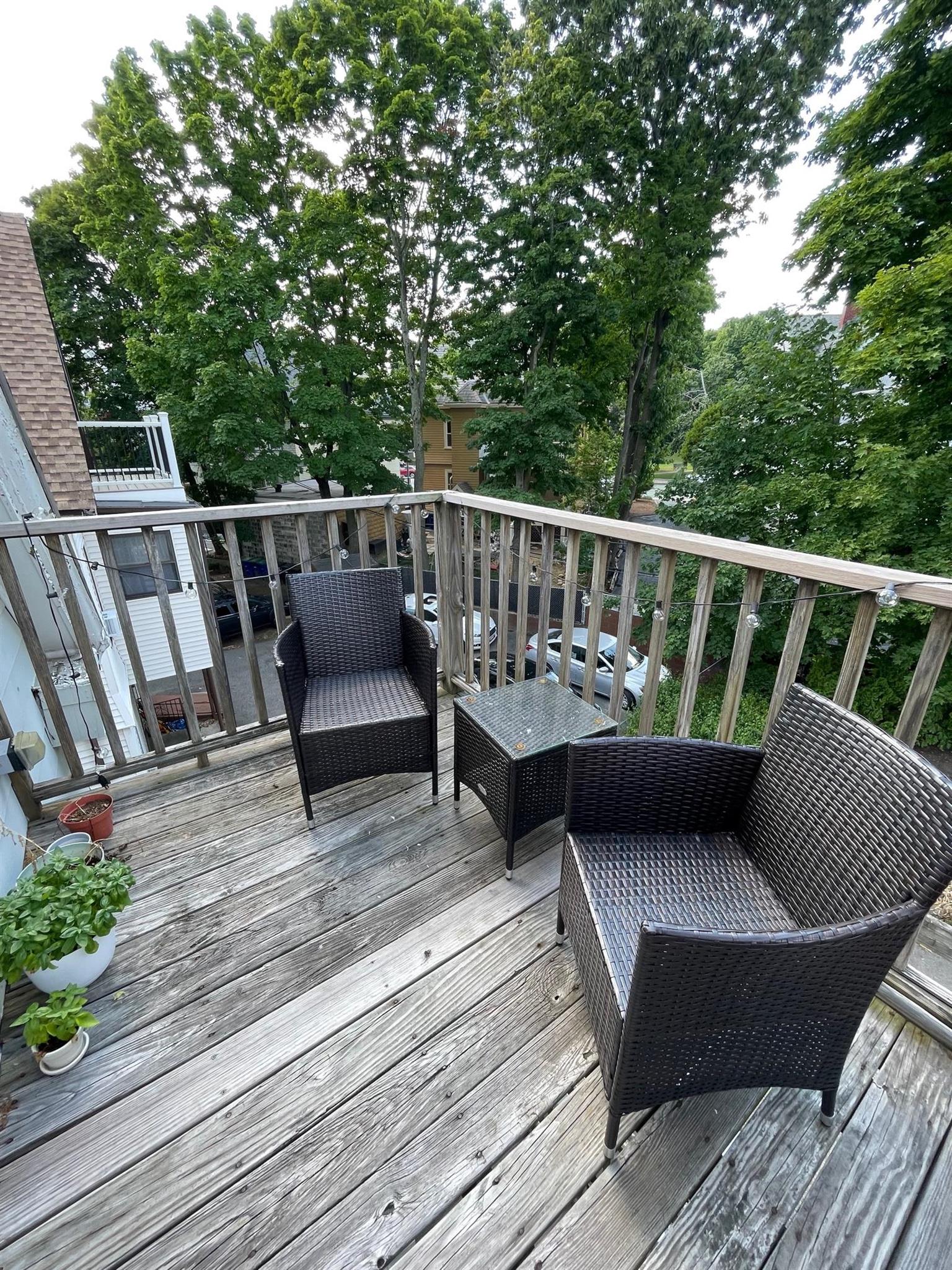 2 bed, 1 bath apartment for rent at 32 Pearson Rd Unit 3, Ball Square — photo 5 of 15