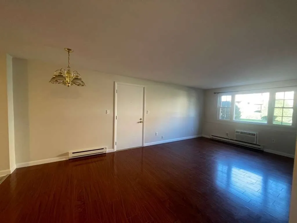 16A Mayberry Dr, Westborough