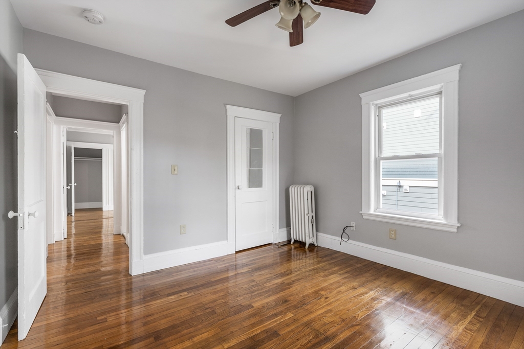 28 Sunset St, Mission Hill