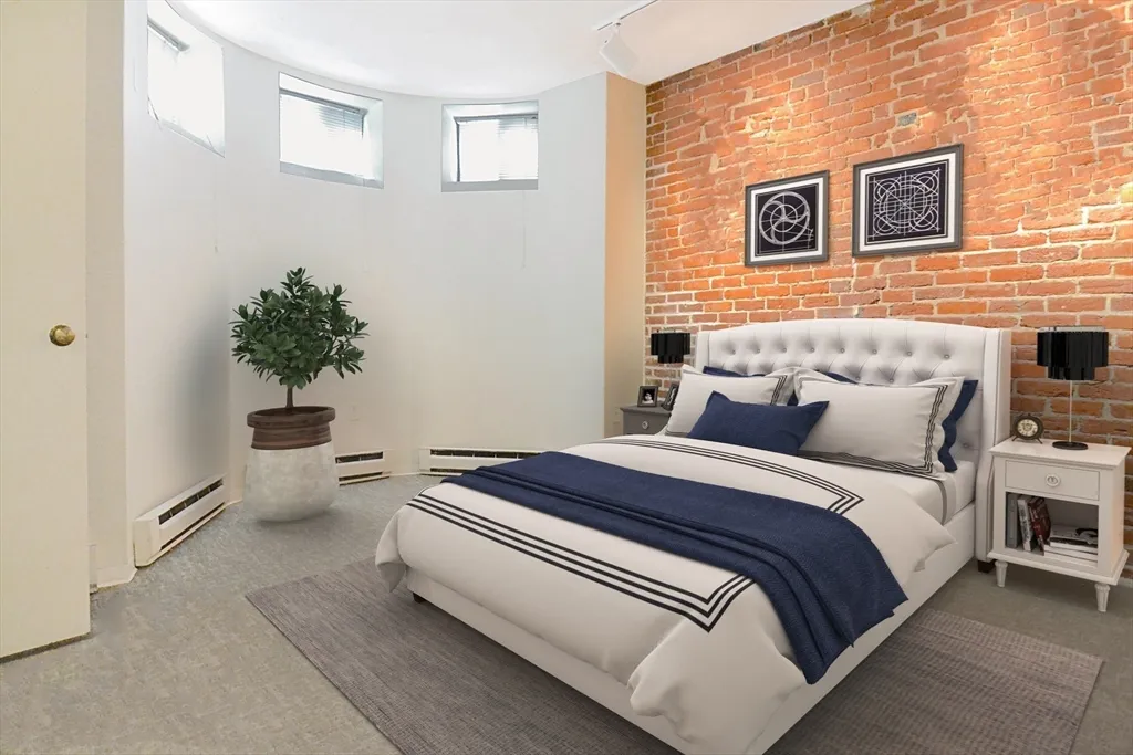 67 Saint Germain St, Back Bay