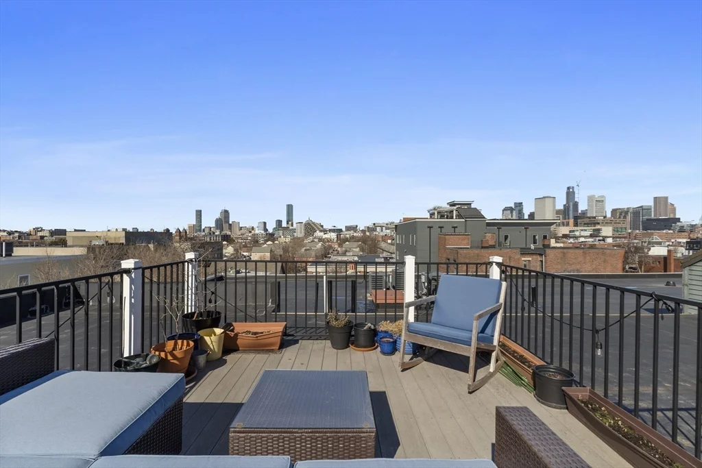 200 Silver St, South Boston