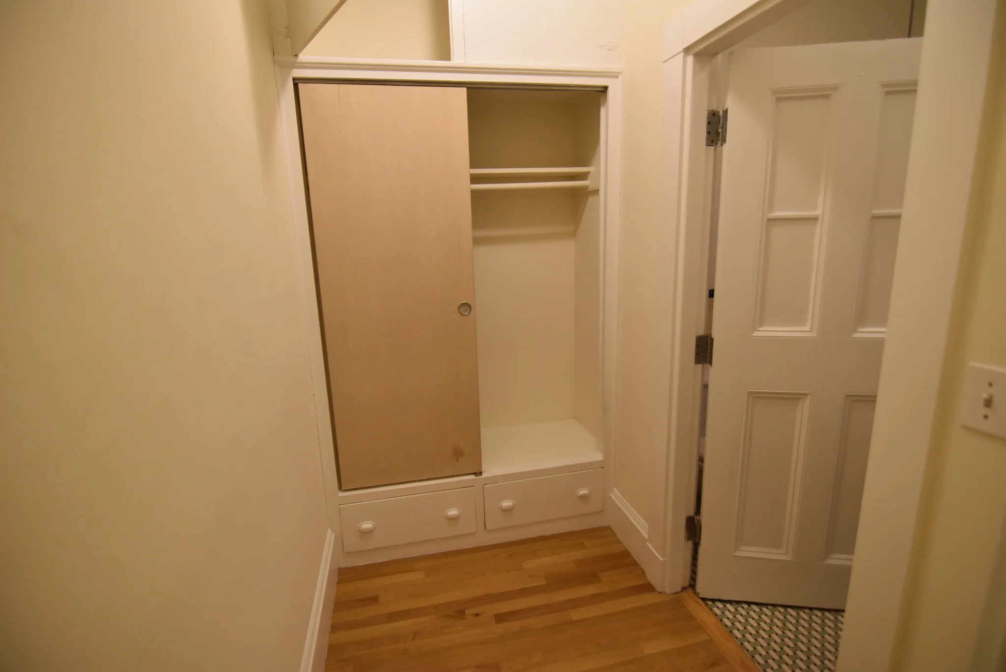 504 Beacon St, Fenway