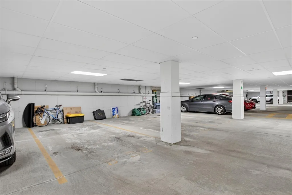 320 Middlesex Ave, Wellington