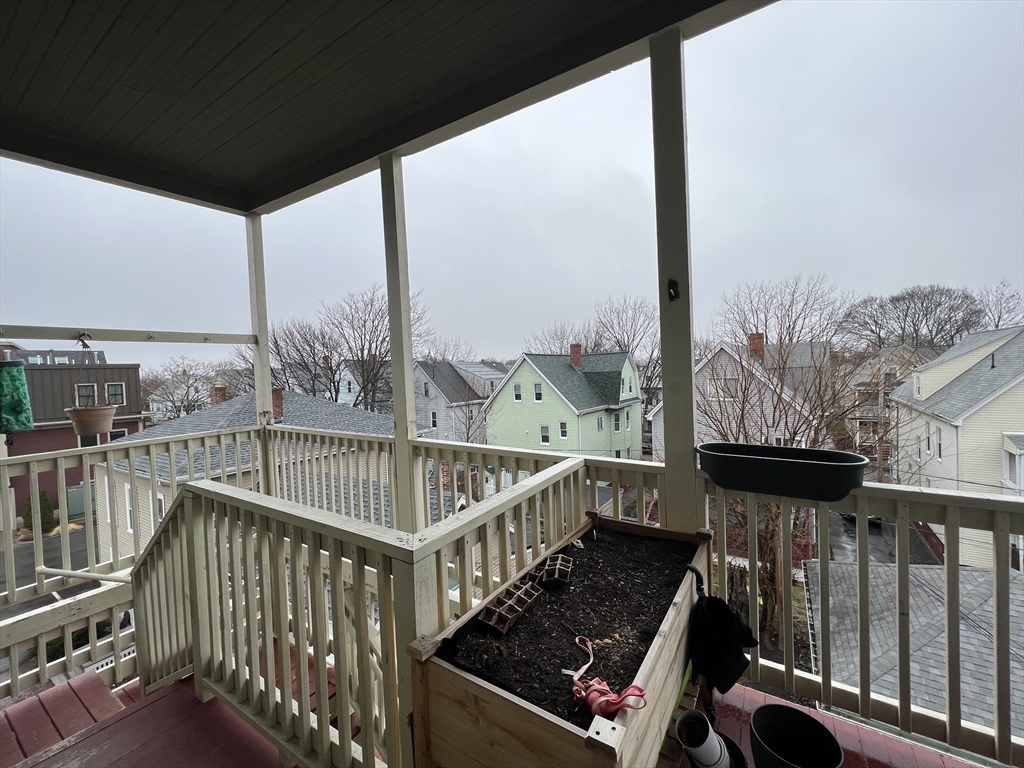 4 bed, 2 bath apartment for rent at 307 Highland Ave Unit 3A, Powder House Square