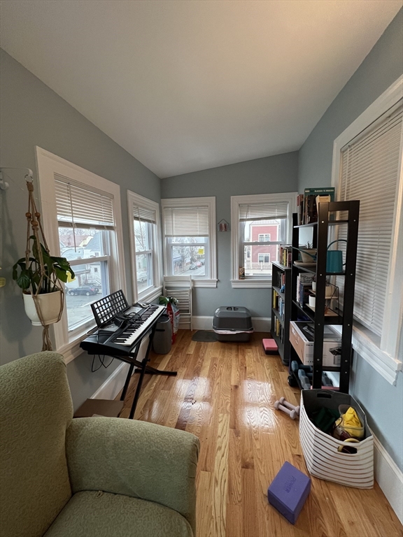 4 bed, 2 bath apartment for rent at 307 Highland Ave Unit 3A, Powder House Square — photo 23 of 28