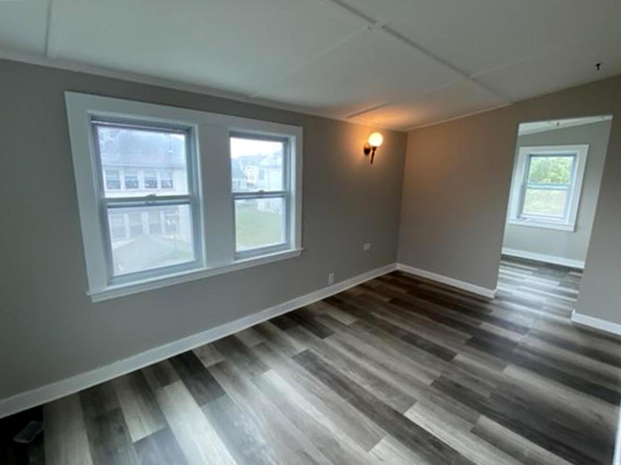 2.5 bed, 1 bath apartment for rent at 11 Goldsmith Ave Unit 11, Medford — photo 7 of 12
