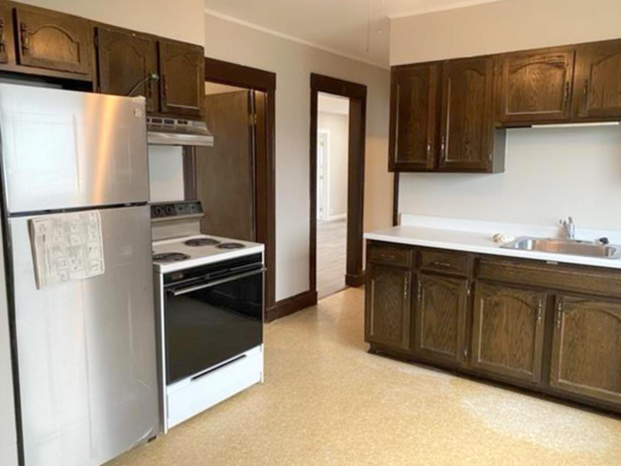 2.5 bed, 1 bath apartment for rent at 11 Goldsmith Ave Unit 11, Medford