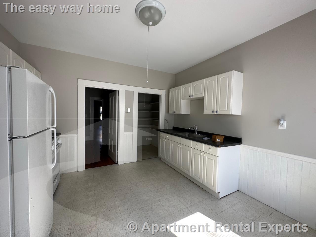 224 Concord Ave, Huron Village