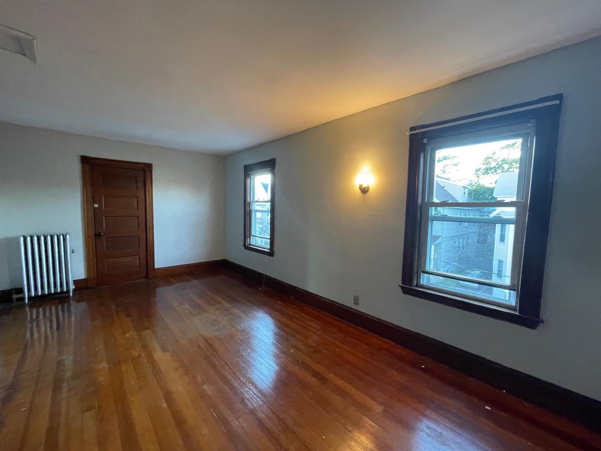 4 bed, 1 bath apartment for rent at 19 Lovell St Unit 2A, Teele Square — photo 9 of 18