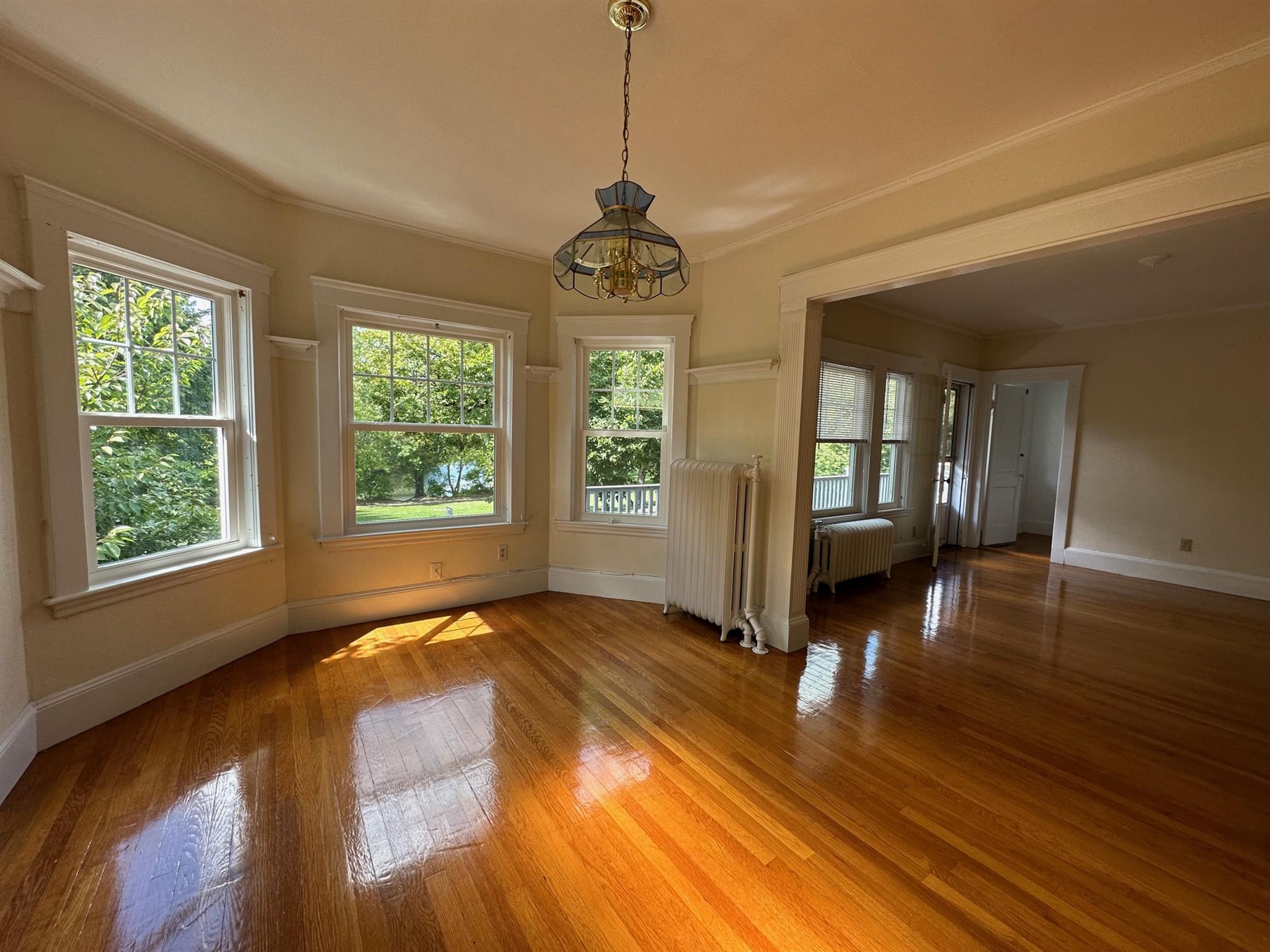 2 bed, 1 bath apartment for rent at 1516 Mystic Valley Pkwy Unit 1, Medford