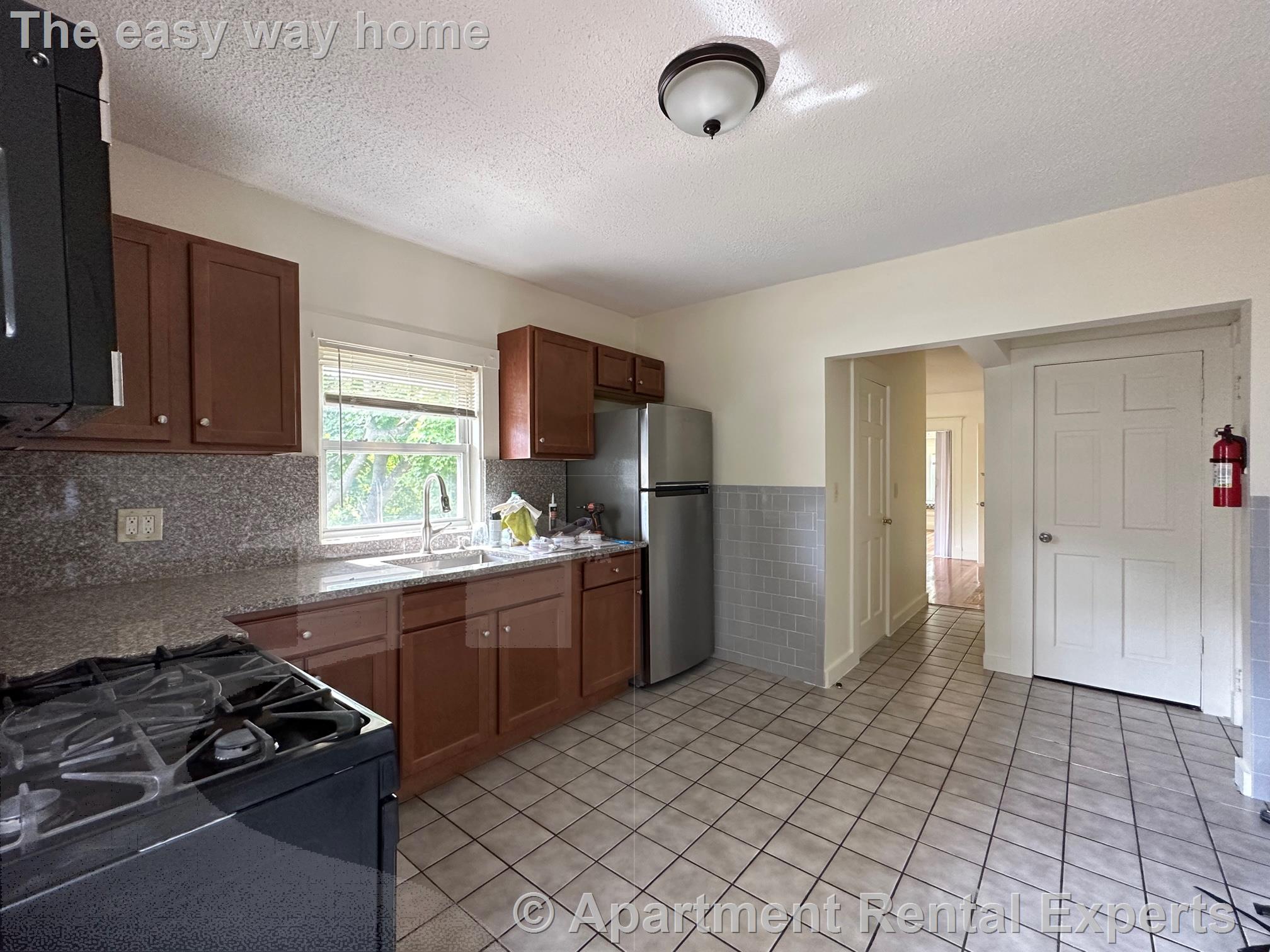 5 Adams St, Winter Hill