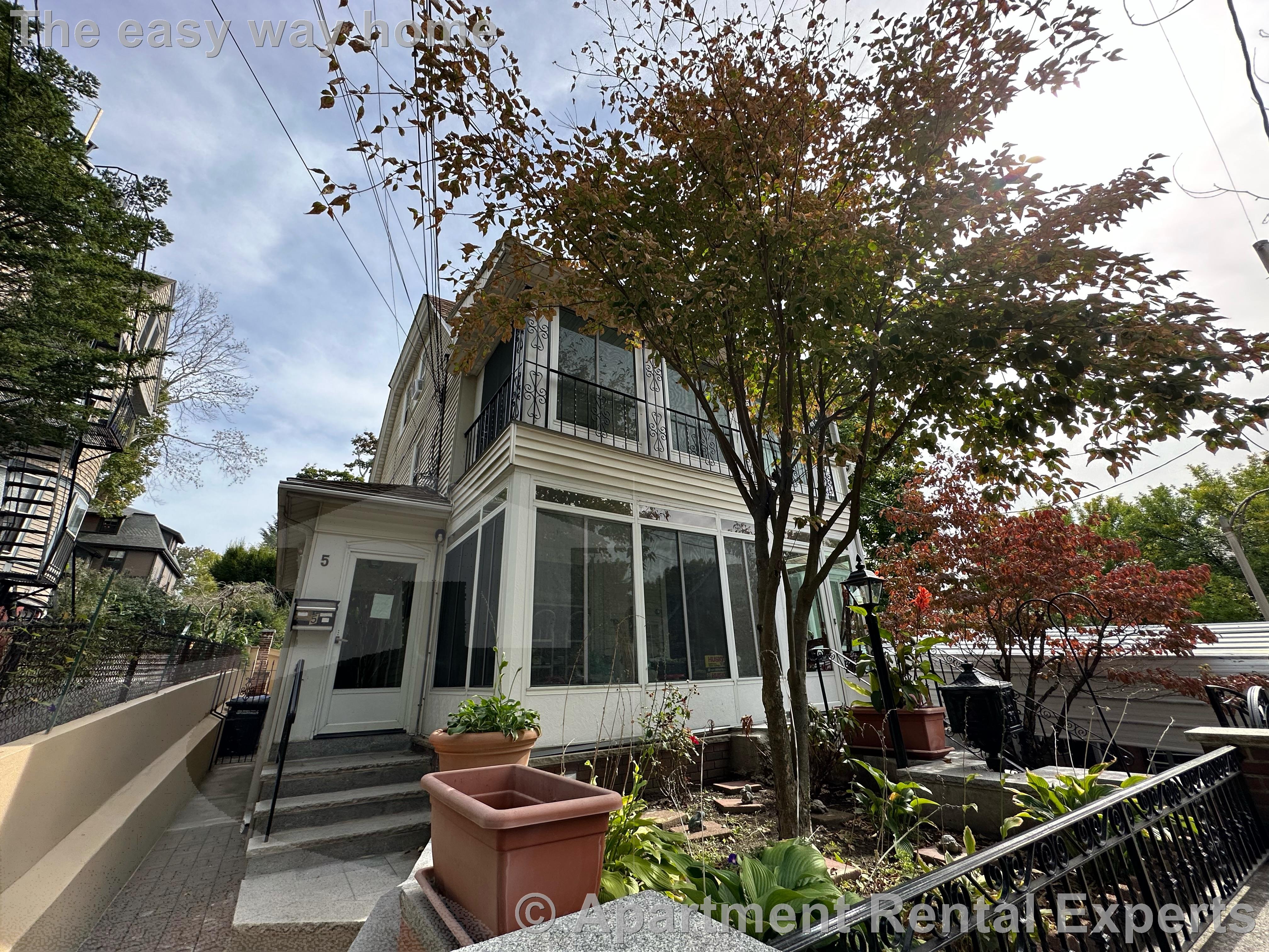 5 Adams St, Winter Hill