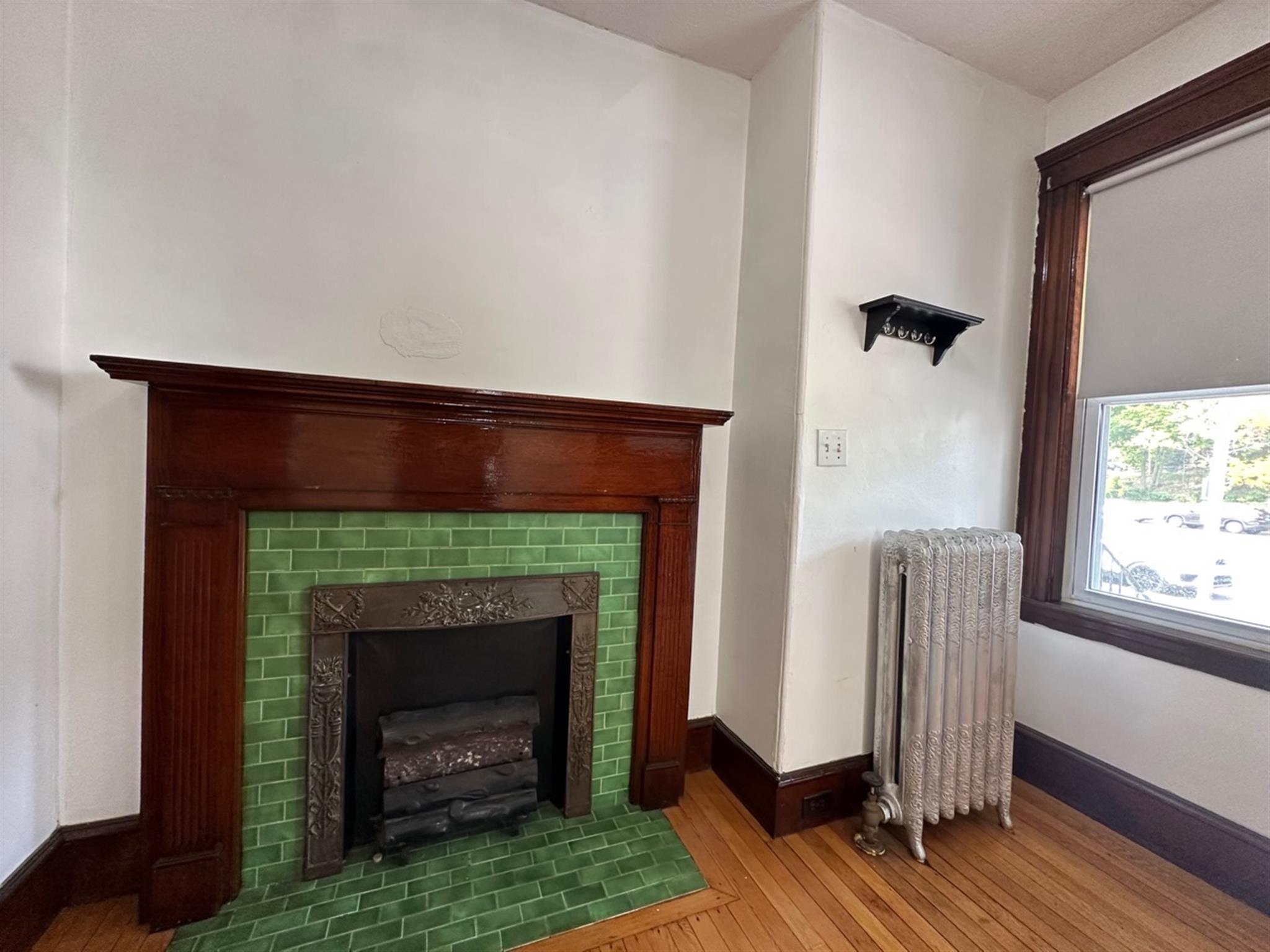 2 bed, 1 bath apartment for rent at 306 Fellsway Unit 1, Medford — photo 6 of 15