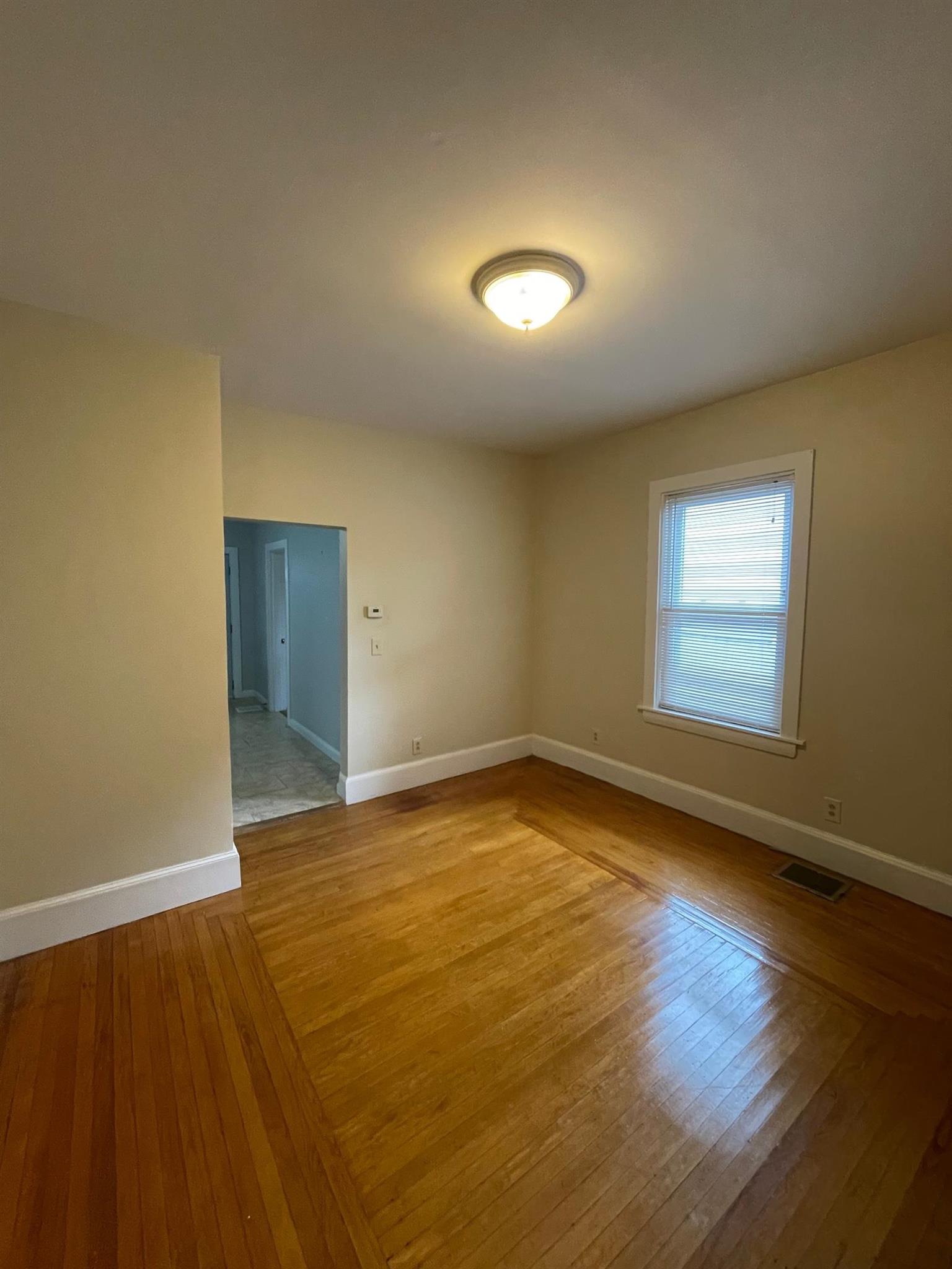 2 bed, 1 bath apartment for rent at 11 Prescott St Unit 1, Union Square — photo 15 of 18