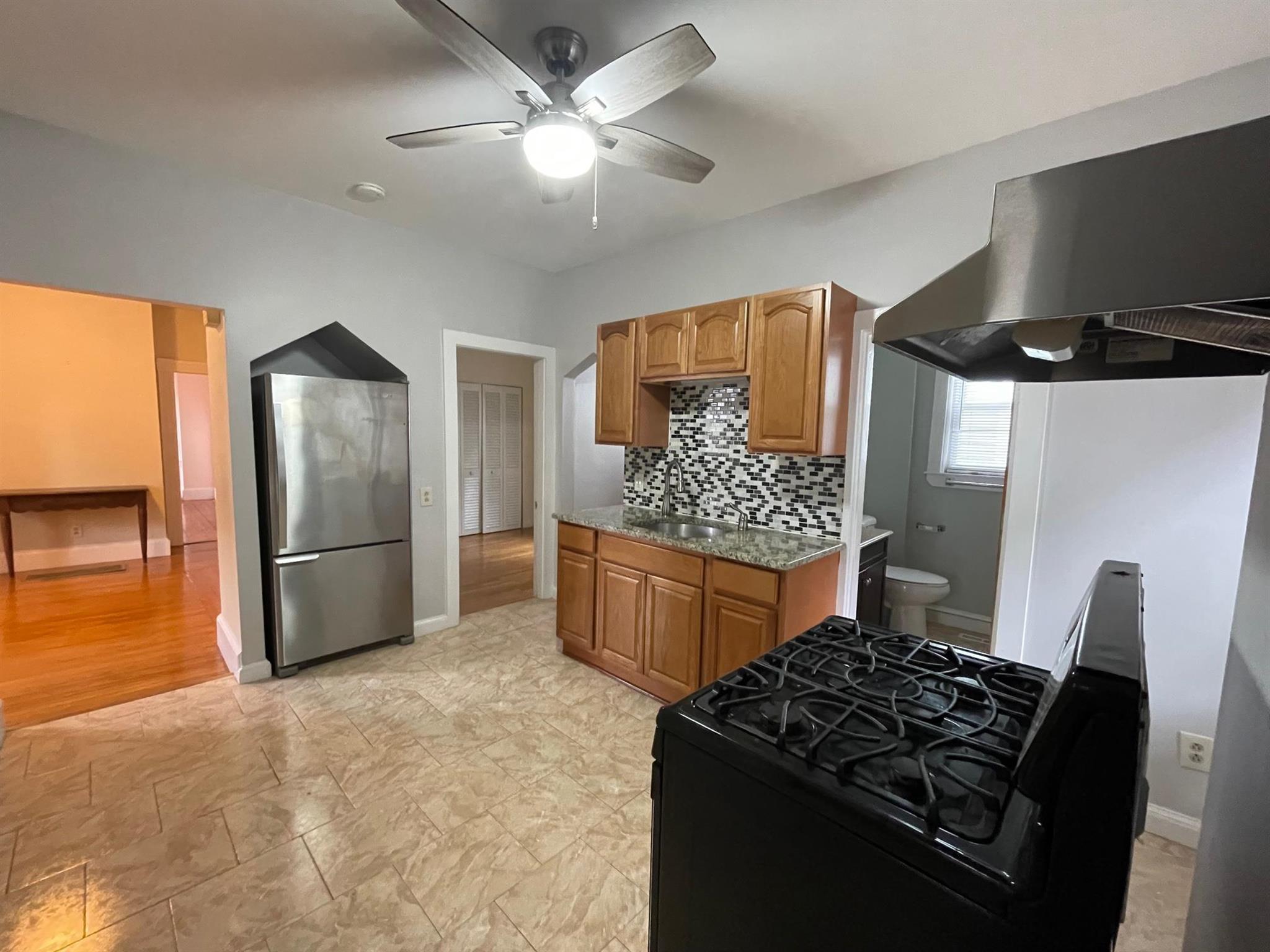 2 bed, 1 bath apartment for rent at 11 Prescott St Unit 1, Union Square