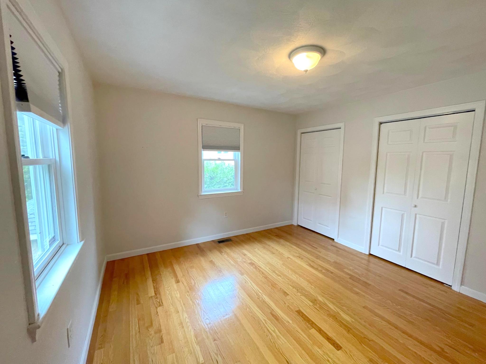 2.5 bed, 1 bath apartment for rent at 5 Capen St Unit 1, Medford — photo 10 of 15