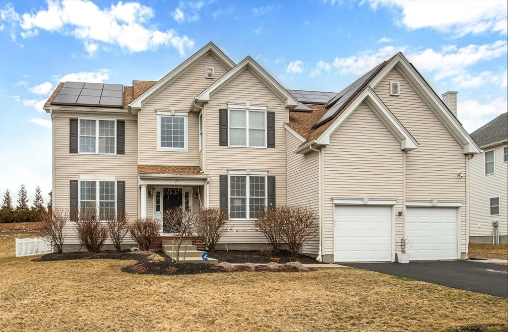 77 Hound Pack Cir, Walpole