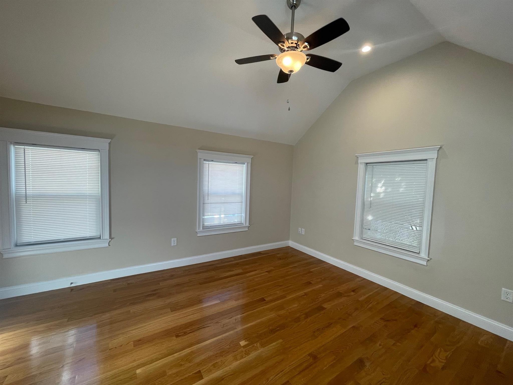 3 bed, 2 bath apartment for rent at 52 Albion St Unit 1, Medford — photo 12 of 21