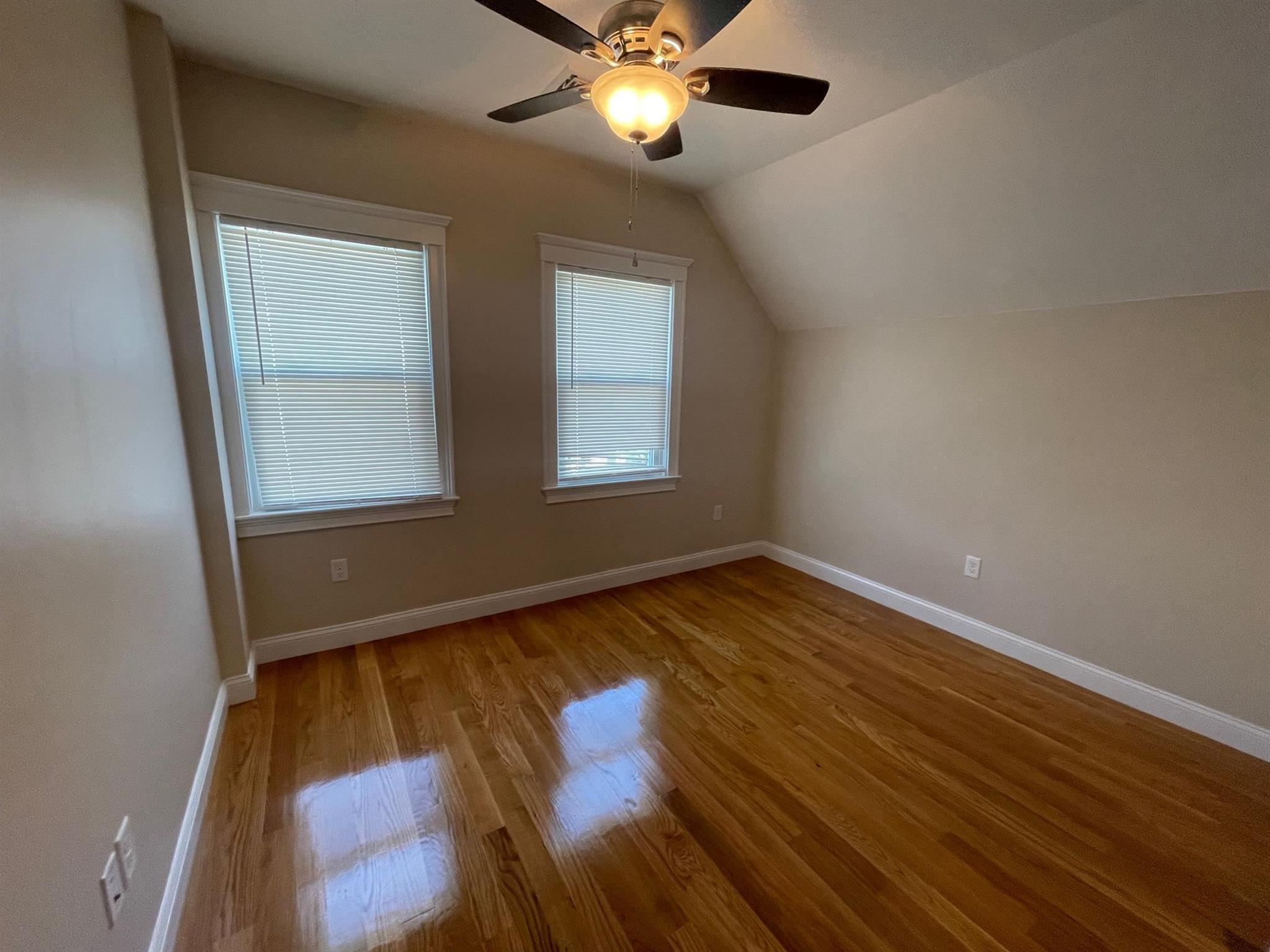 3 bed, 2 bath apartment for rent at 52 Albion St Unit 1, Medford — photo 13 of 21