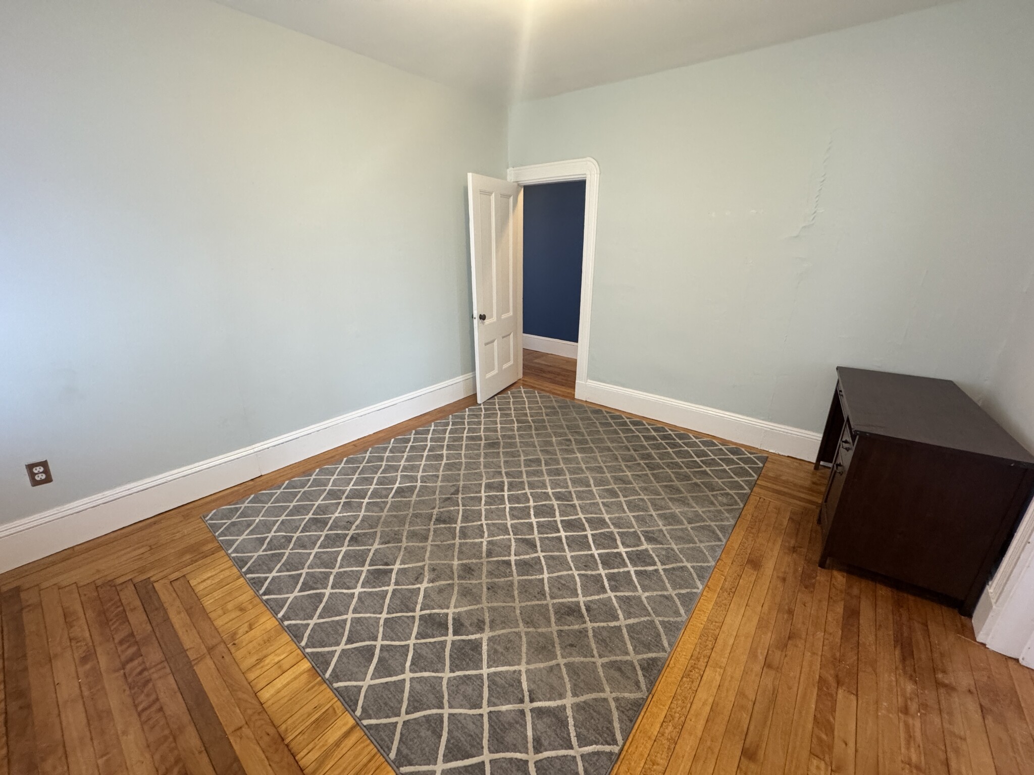 24 Highland Ave, Prospect Hill