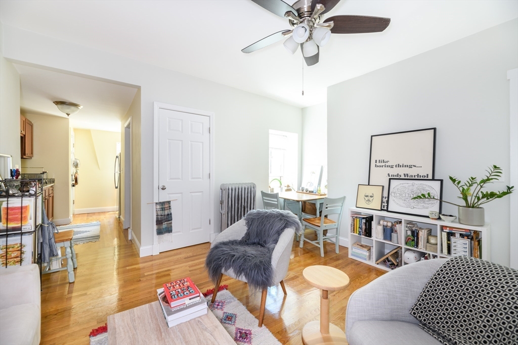 49 Laurel St, Ward Two