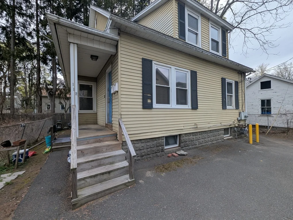 112 King St, Northampton