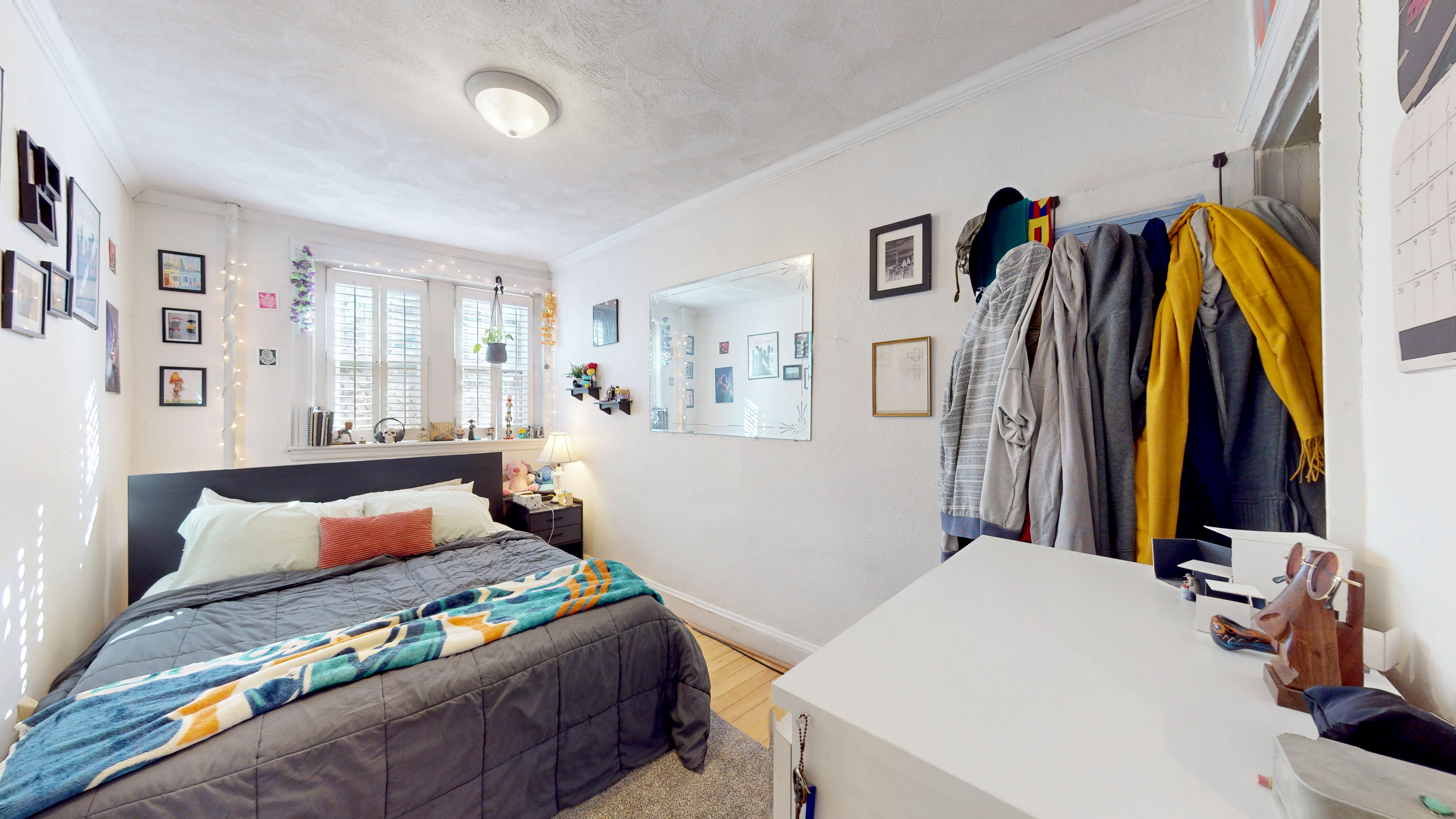 1 bed, 1 bath apartment for rent at 8 Chiswick Rd Unit 43, Brighton — photo 9 of 12