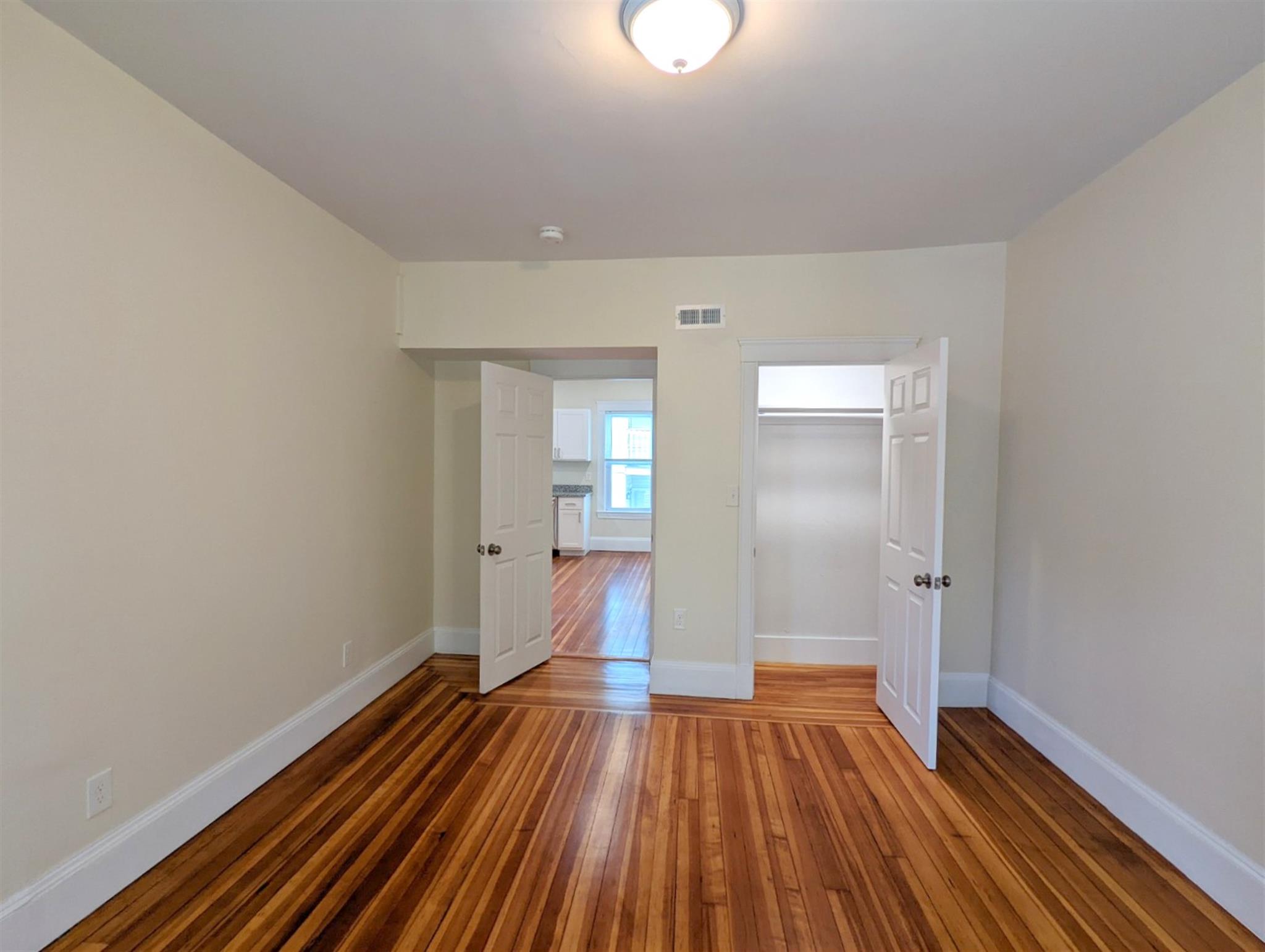 3 bed, 2 bath apartment for rent at 10 Lowell Cir Unit 2, Porter Square — photo 9 of 22