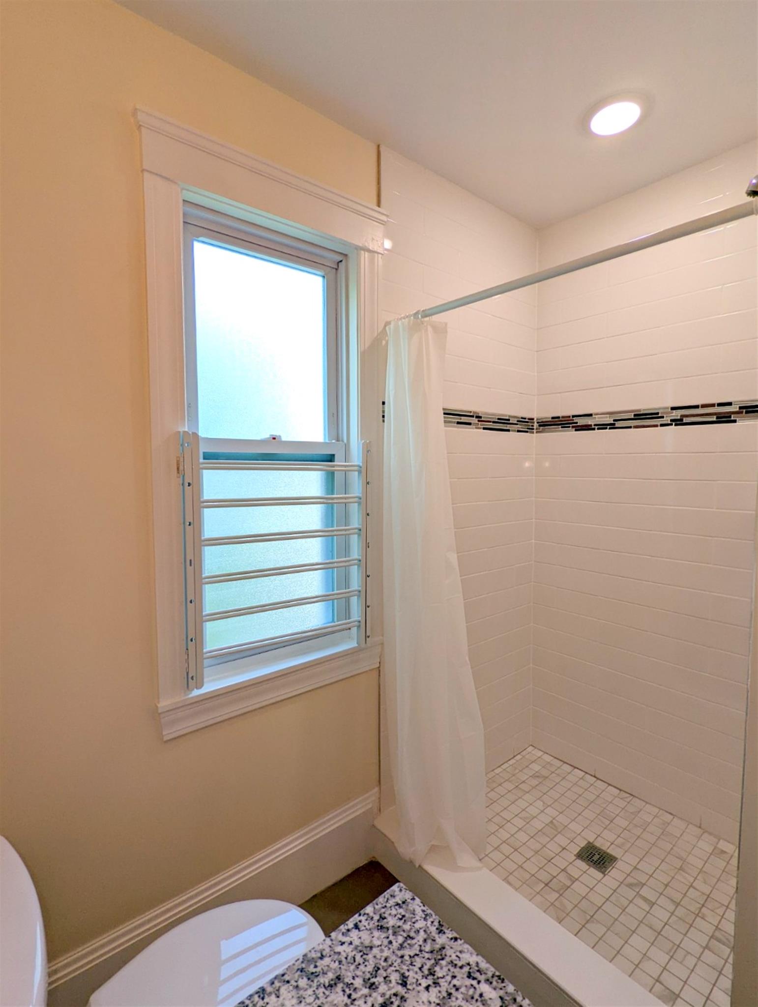 3 bed, 2 bath apartment for rent at 10 Lowell Cir Unit 2, Porter Square — photo 16 of 22