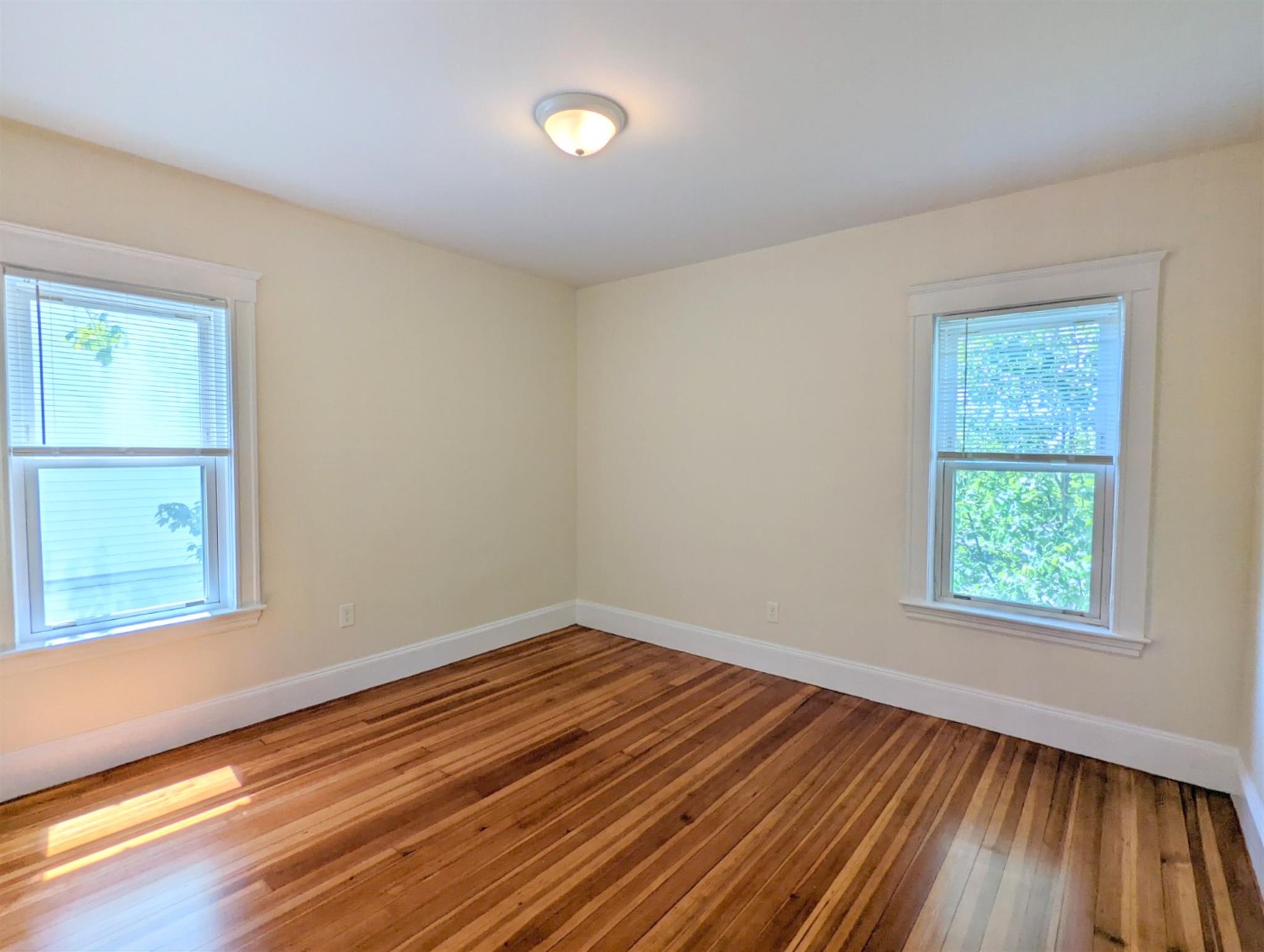 3 bed, 2 bath apartment for rent at 10 Lowell Cir Unit 2, Porter Square — photo 11 of 22