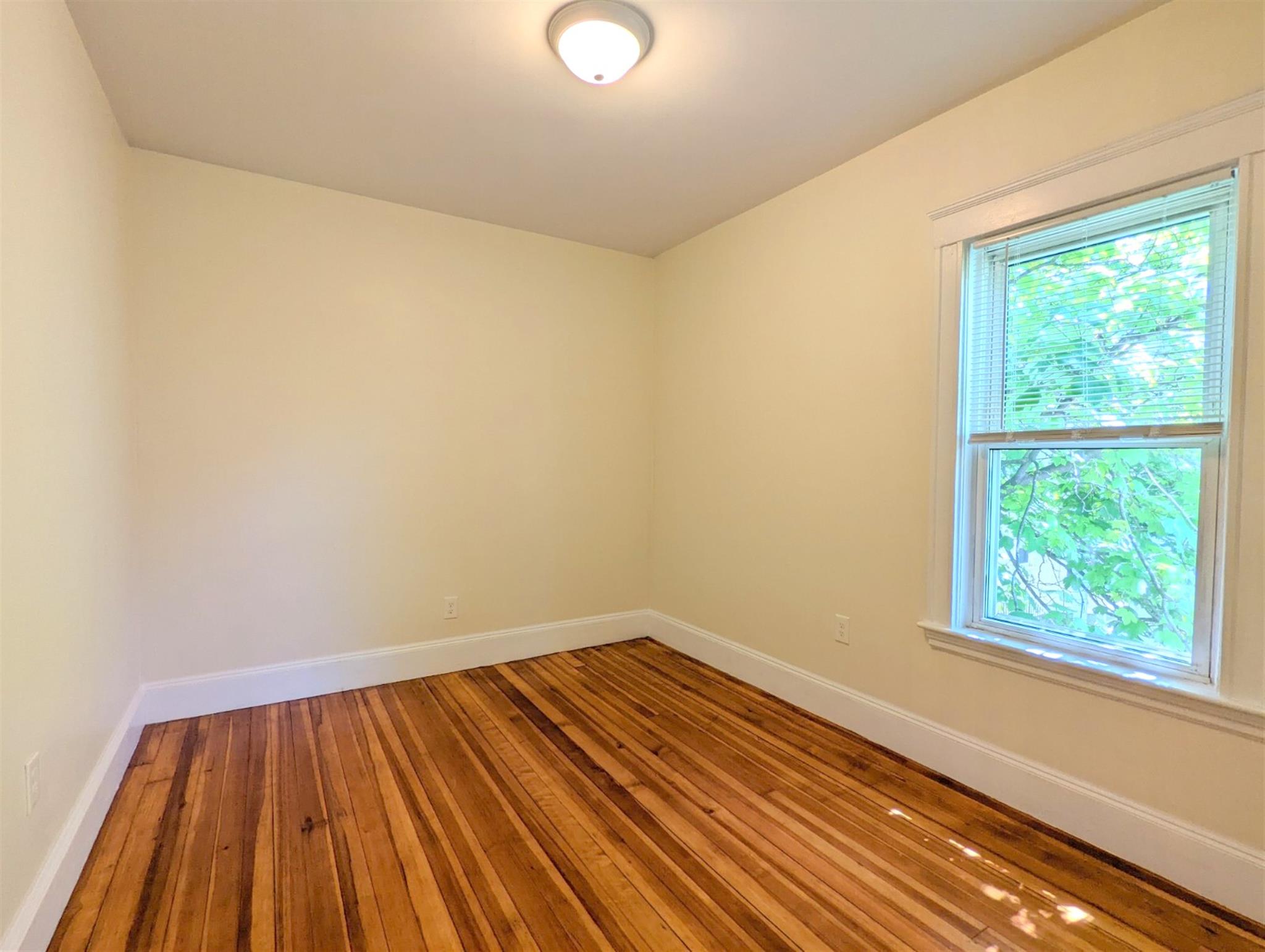 3 bed, 2 bath apartment for rent at 10 Lowell Cir Unit 2, Porter Square — photo 13 of 22
