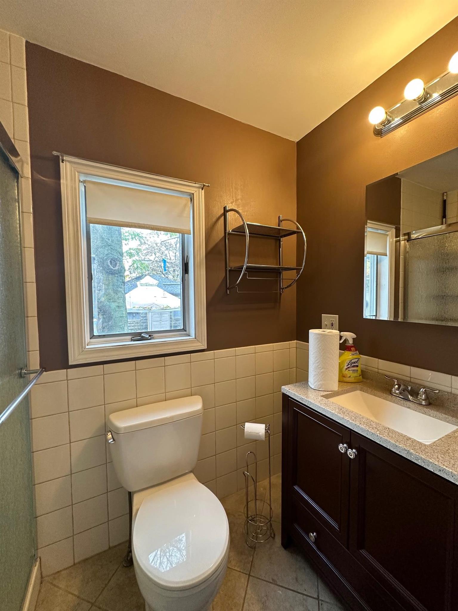 1 bed, 1 bath apartment for rent at 47 Mount Vernon St Unit 1, East Somerville — photo 4 of 11