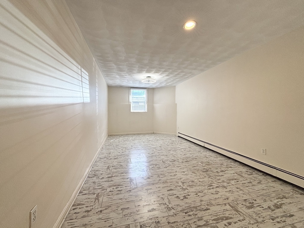 1436 Columbia Rd, South Boston