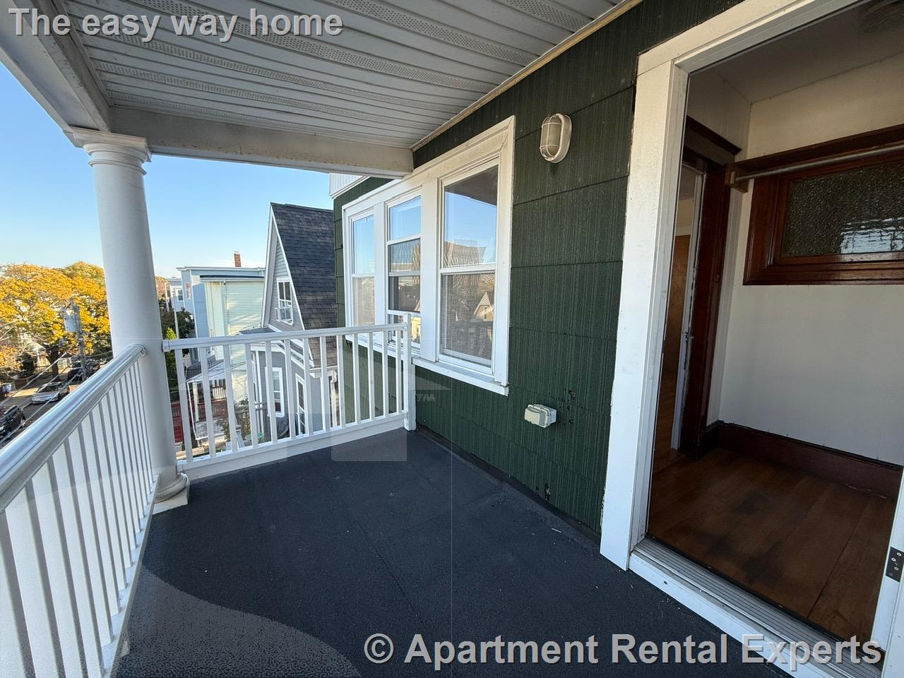 56 Derby St, Winter Hill