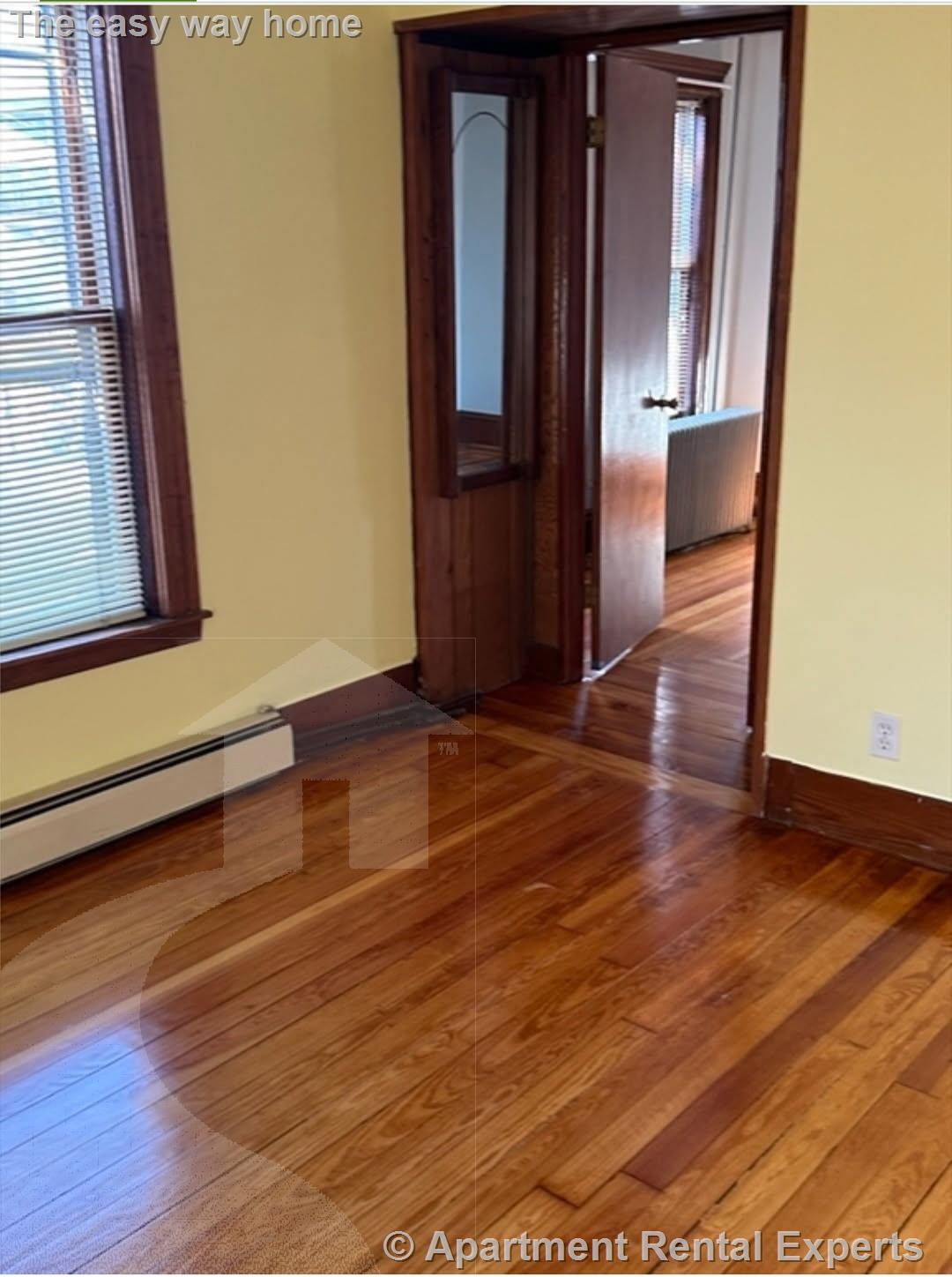 18 Holyoke Rd, Porter Square