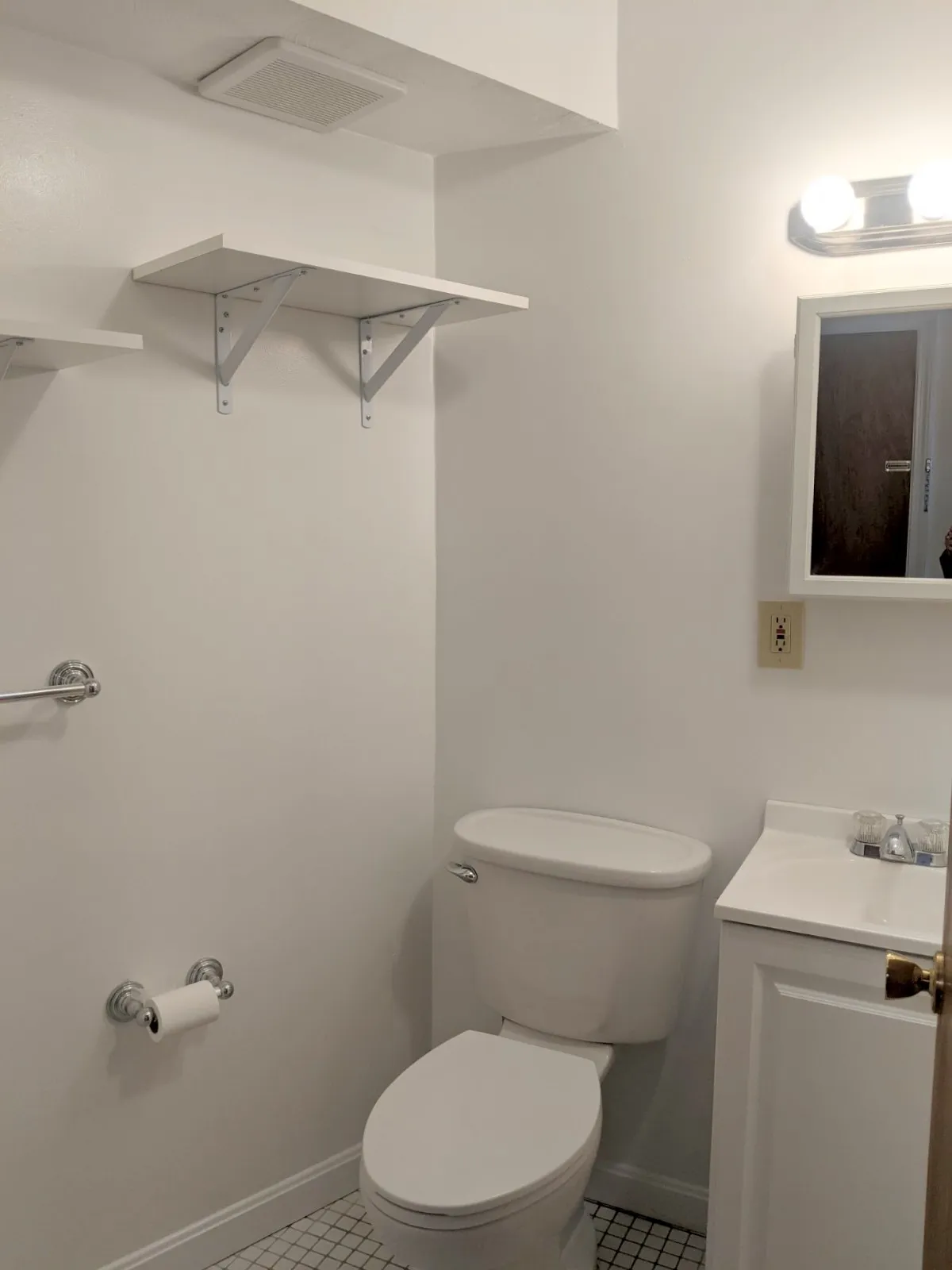 3 Holland St, Davis Square