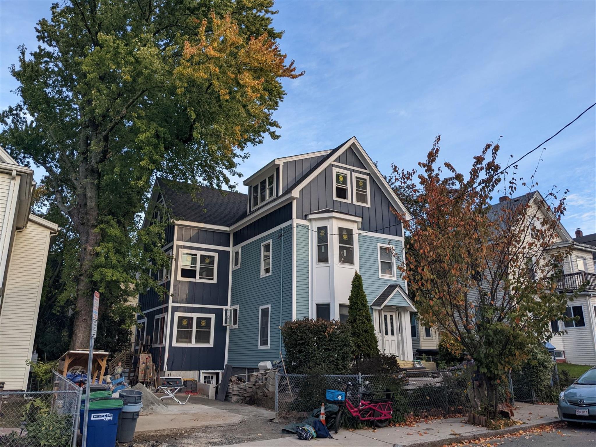 4 bed, 3 bath apartment for rent at 25 Claremon St Unit 2, Teele Square — photo 16 of 17