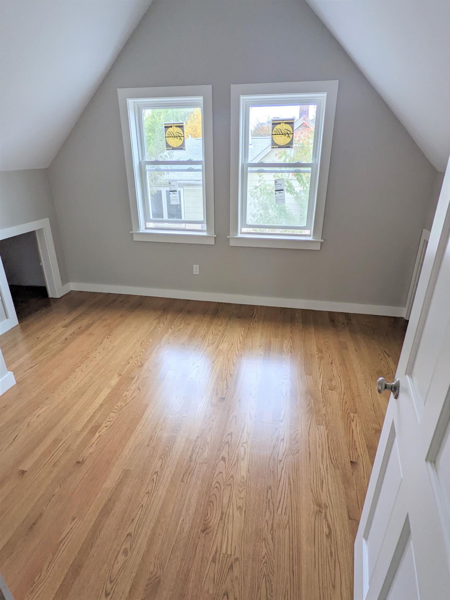 4 bed, 3 bath apartment for rent at 25 Claremon St Unit 2, Teele Square — photo 5 of 17