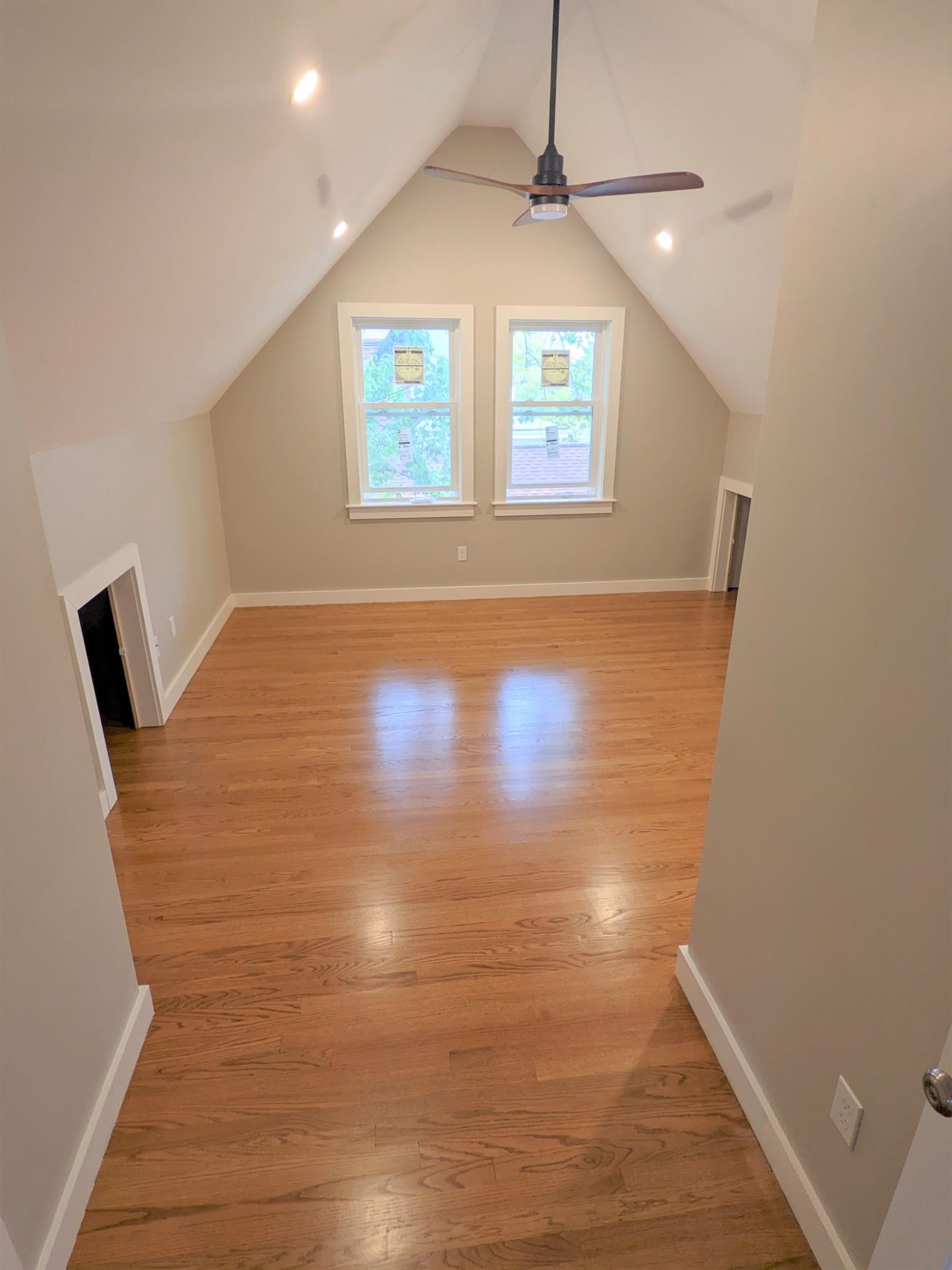 4 bed, 3 bath apartment for rent at 25 Claremon St Unit 2, Teele Square — photo 6 of 17