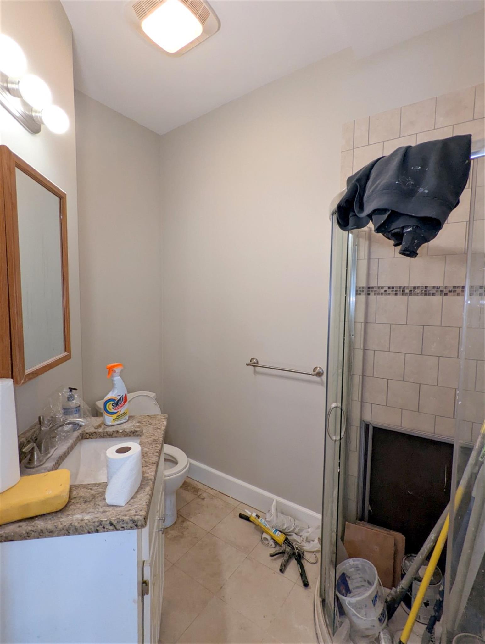 4 bed, 3 bath apartment for rent at 25 Claremon St Unit 2, Teele Square — photo 14 of 17