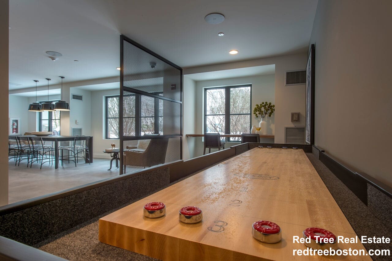 30 Cambridge Park Dr, North Cambridge