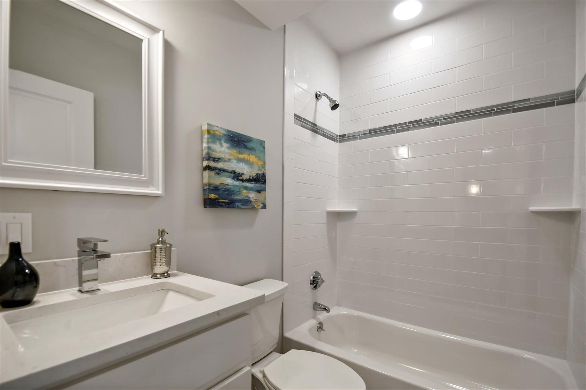 3 bed, 3 bath apartment for rent at 78 Massachusetts Ave Unit 1, Arlington — photo 5 of 20