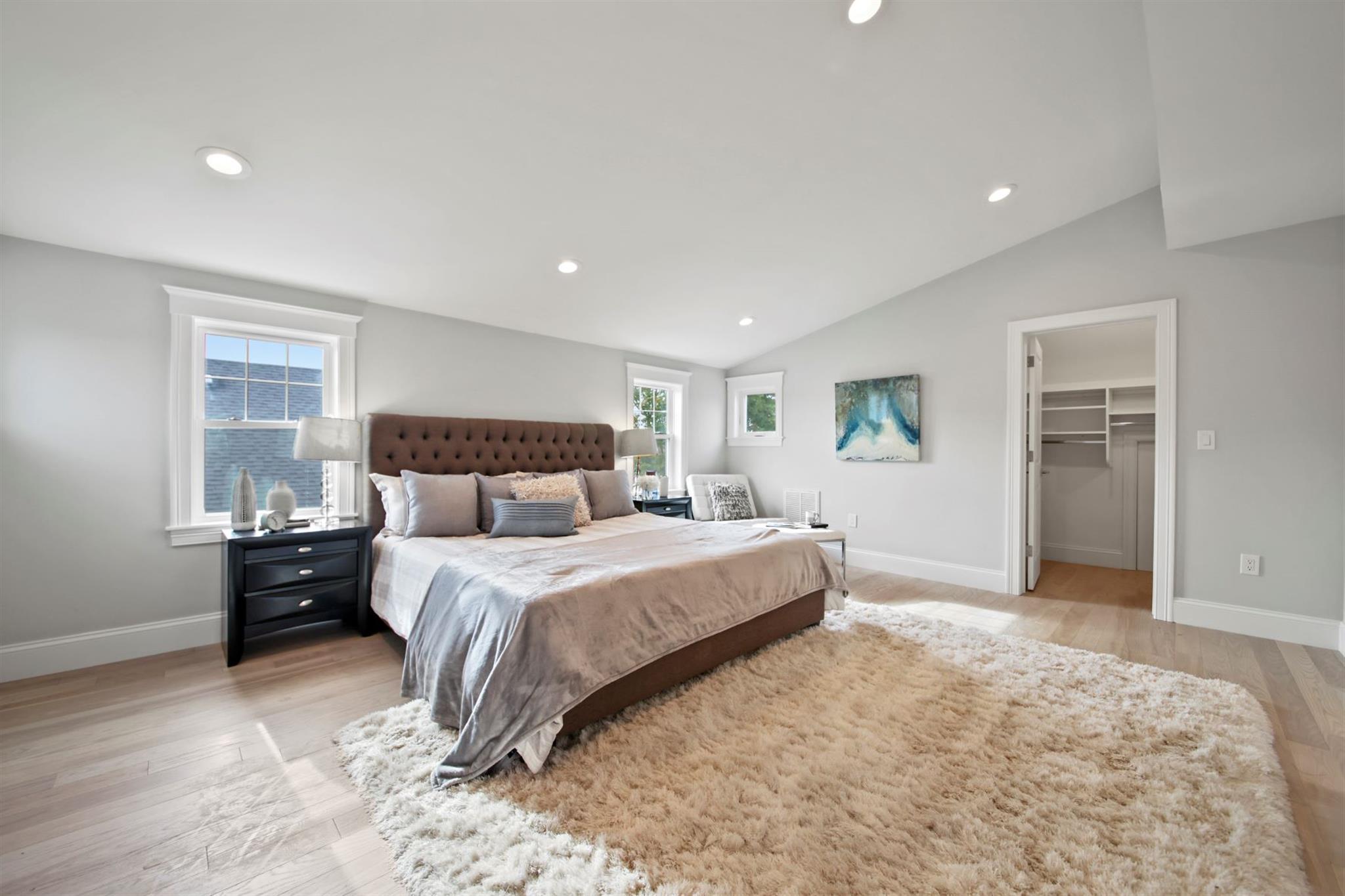4 bed, 2.5 bath apartment for rent at 80 Massachusetts Ave Unit 2, Arlington — photo 11 of 29