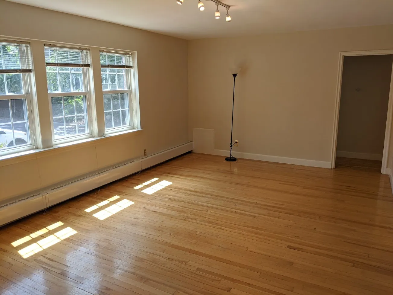 84 Boylston St, Chestnut Hill